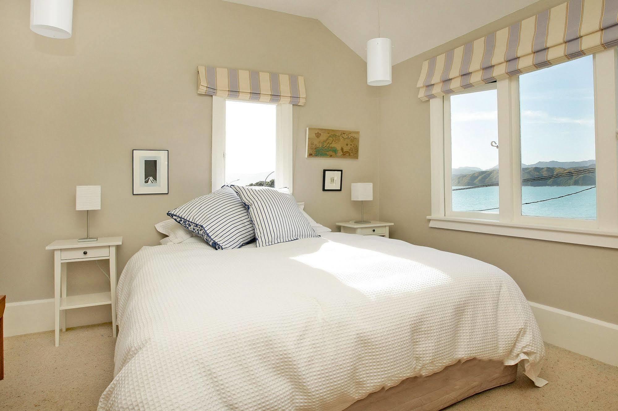Beachfront Wellington Bed And Breakfast Eksteriør billede